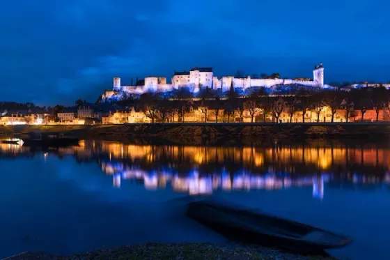 Chinon and its Royal Fortress — Photo 1