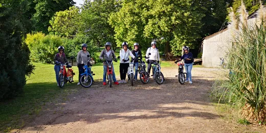 A vintage moped ride in the Loire Valley with ToursNmob