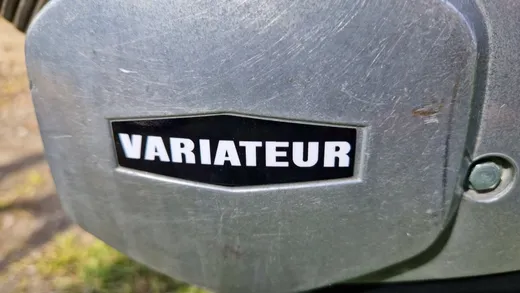 A vintage moped ride in the Loire Valley with ToursNmob